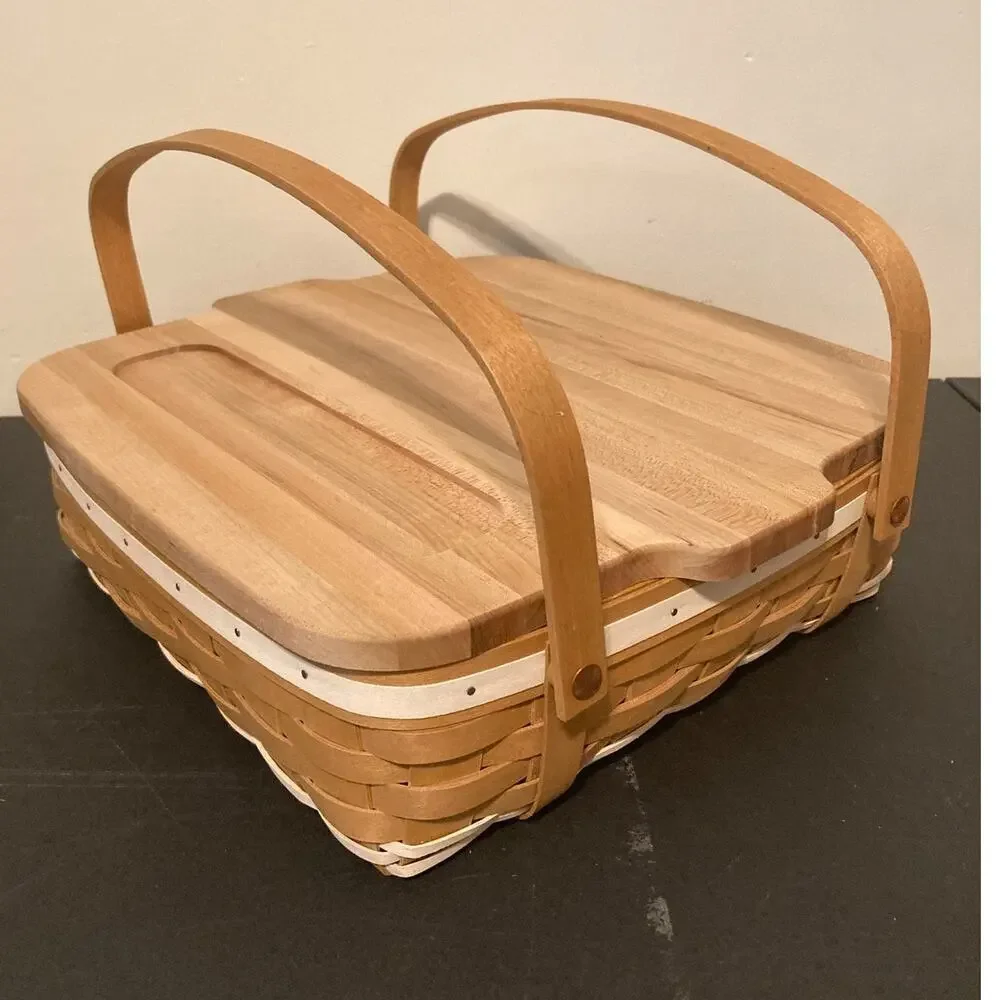 Longaberger 2010 Gourmet Basket with Butcher Block Lid and Protector WoodCrafts